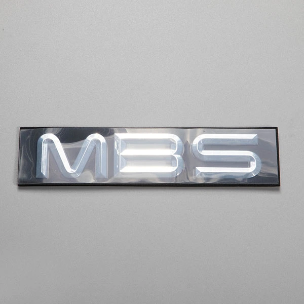 Verchromtes ABS-3D-Emblem, Automobil-Logo in silberner Spiegelfarbe