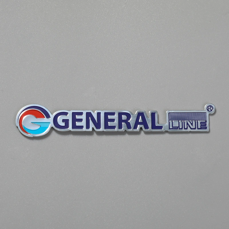Namensschild mit geprägtem Logo aus Aluminium für den Kühlschrank