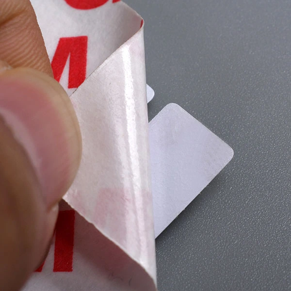 Individuell bedruckter Epoxid-Aufkleber. Hochwertige, stark klebende, weiche 3D-Kuppelharz-Epoxid-Aufkleber